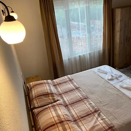 Galabaapart Ezel Apartment